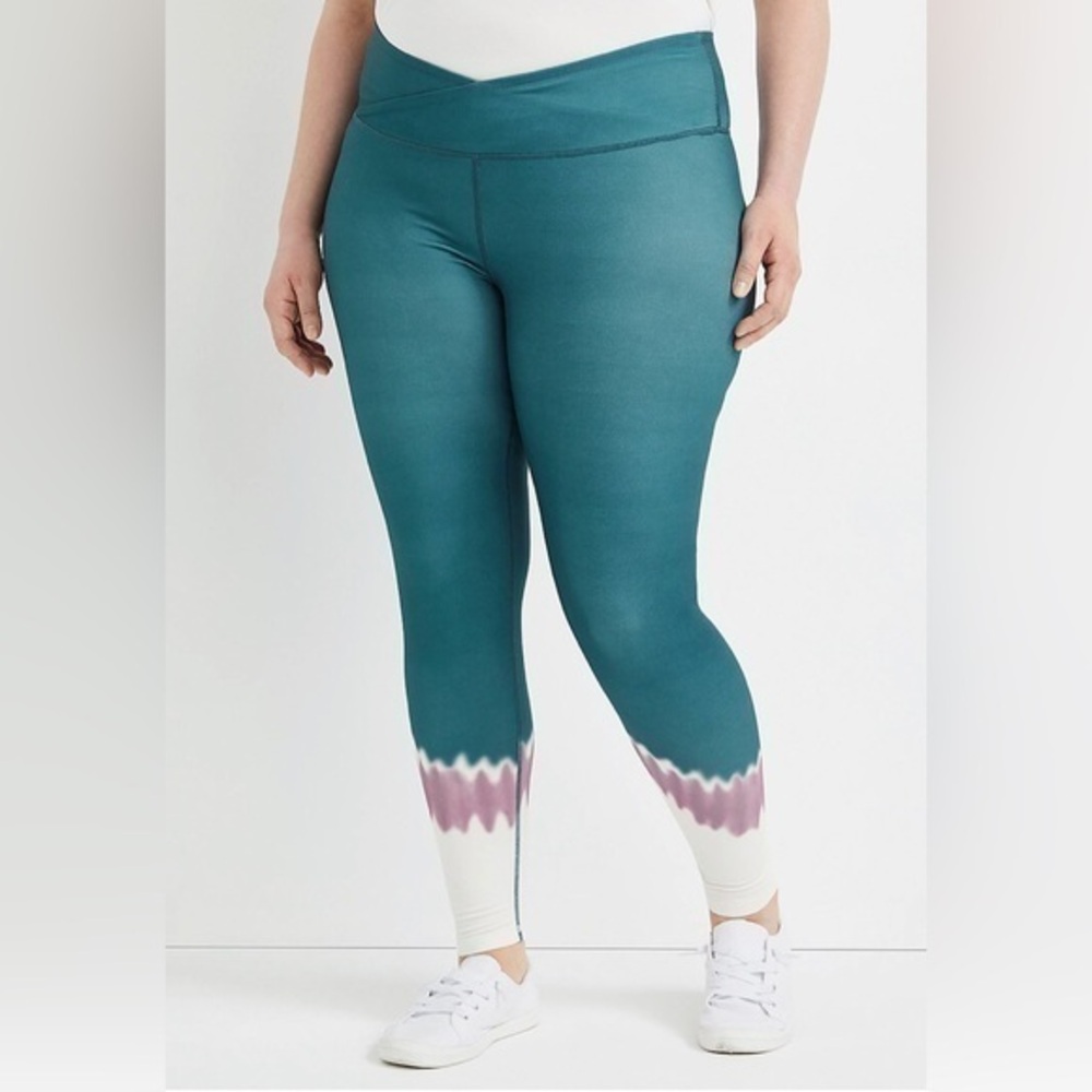 NWT Maurices Super High Rise Tie Dye Luxe Crossover Leggings Women’s Size Large